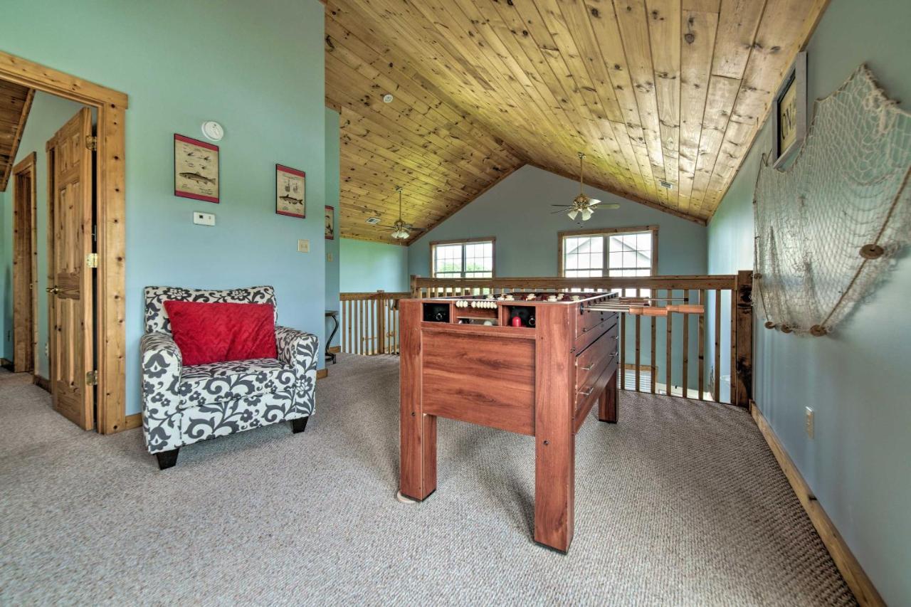 Sevierville Lake House With Deck And Foosball Table! Εξωτερικό φωτογραφία